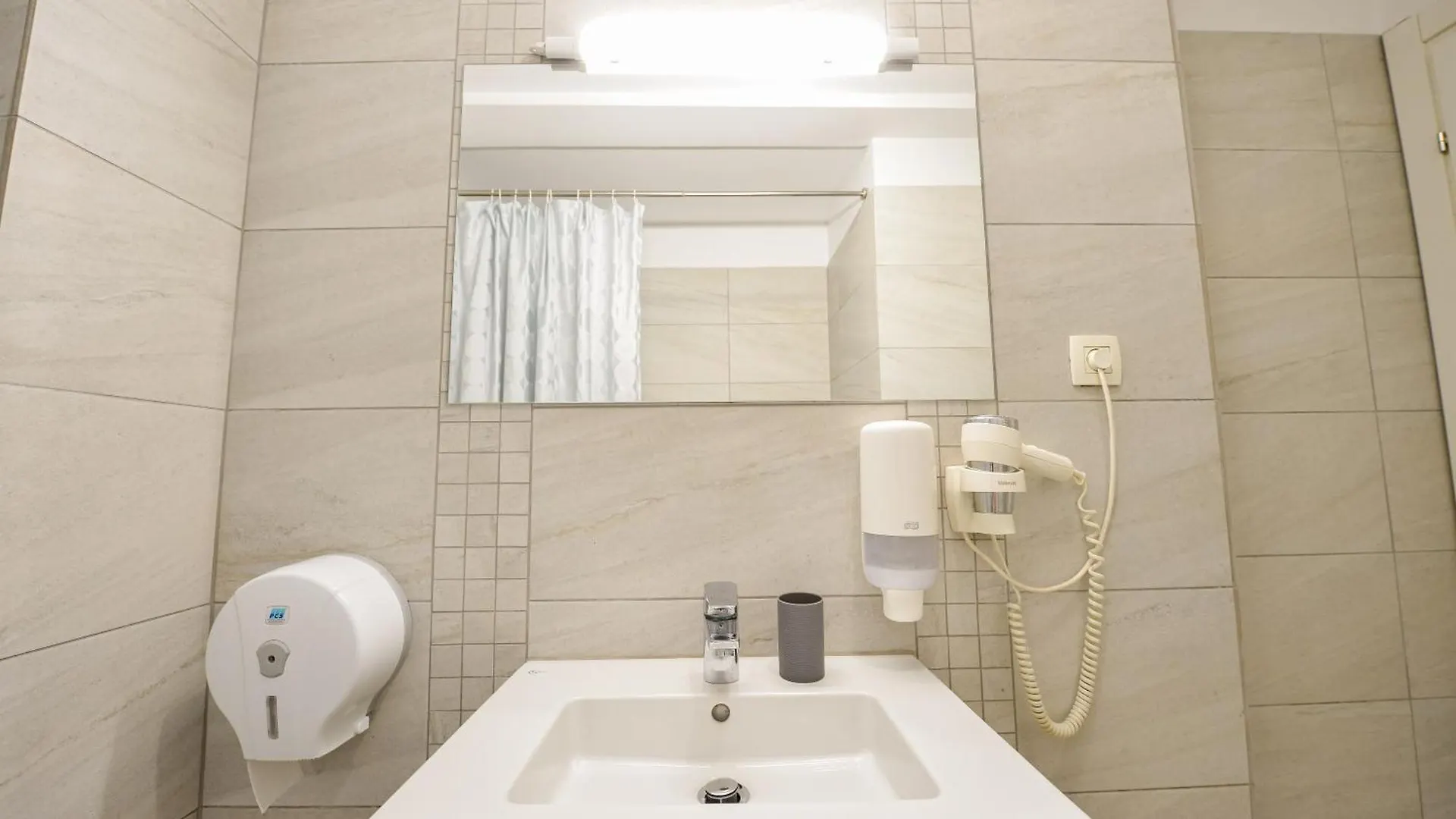 Bucharest Central Apartments & Suites