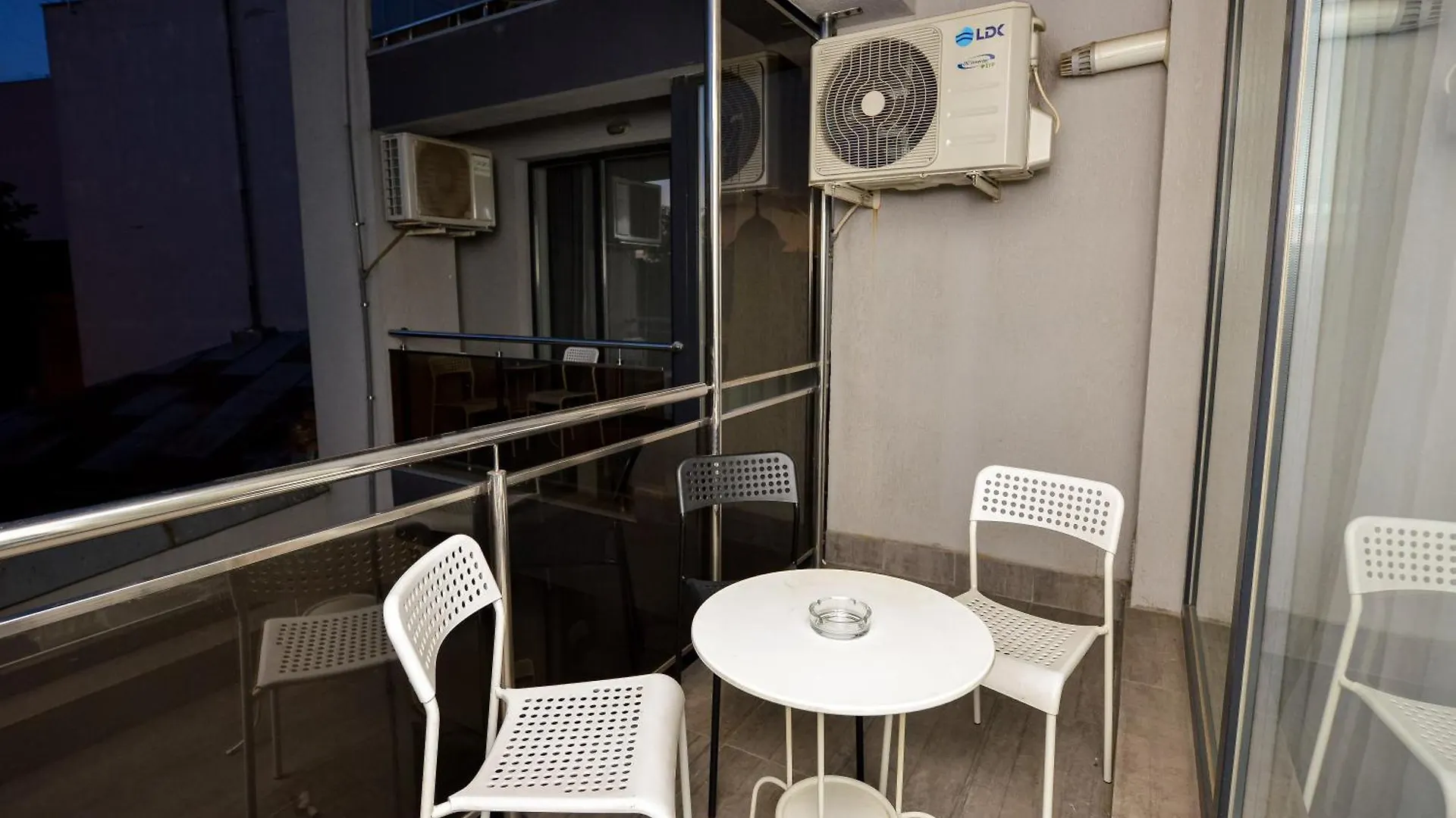 Bucharest Central Apartments & Suites