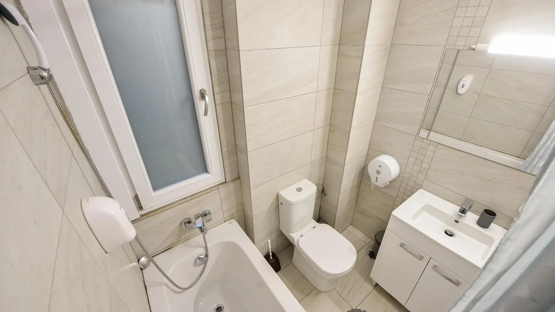 Bucharest Central Apartments & Suites